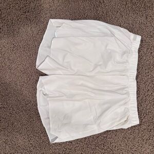 Lululemon White Men's Athletic Shorts XL 5 in inseam